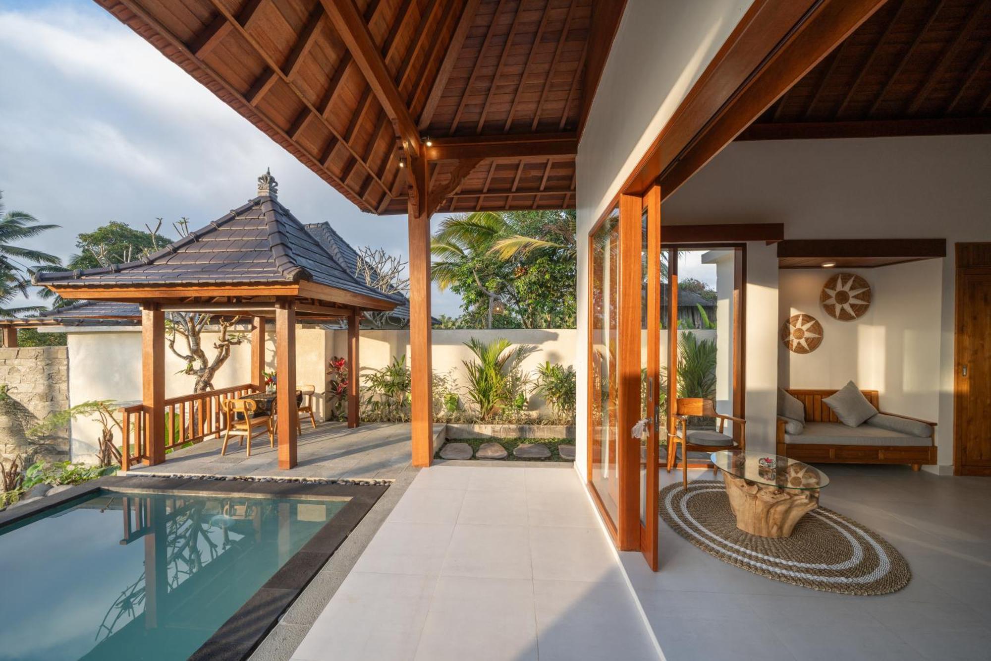 Dewi Kunti Villa เตกากาลัง ภายนอก รูปภาพ