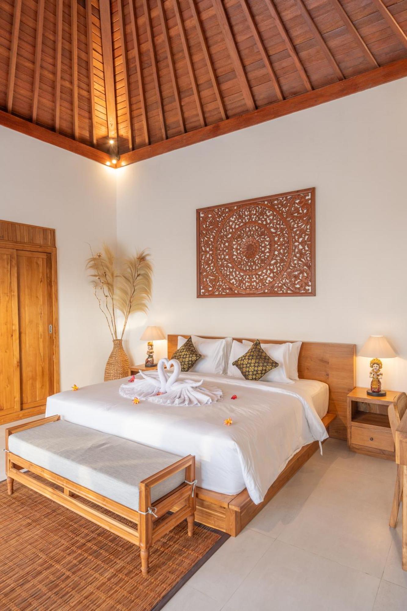Dewi Kunti Villa เตกากาลัง ภายนอก รูปภาพ