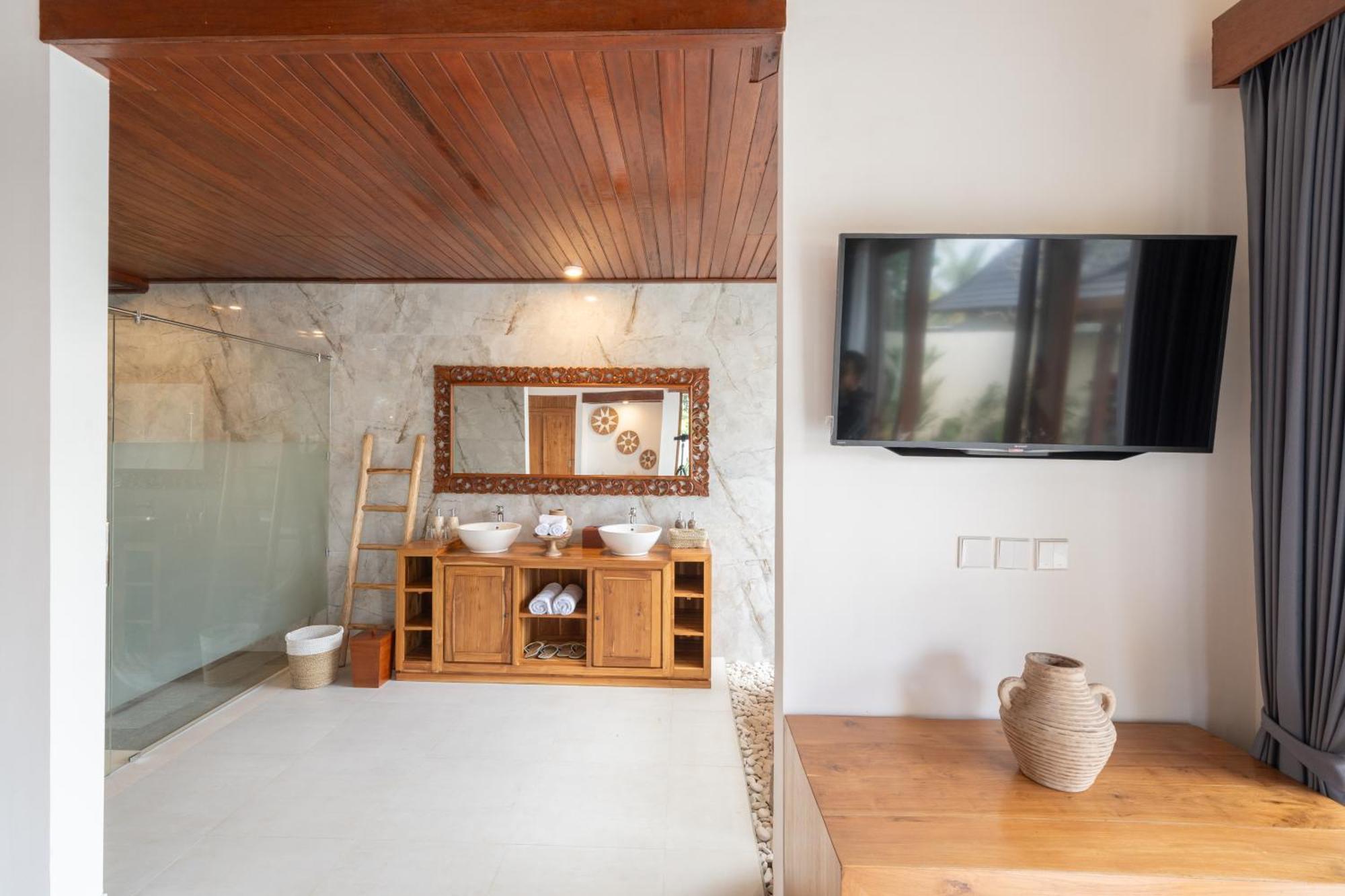 Dewi Kunti Villa เตกากาลัง ภายนอก รูปภาพ
