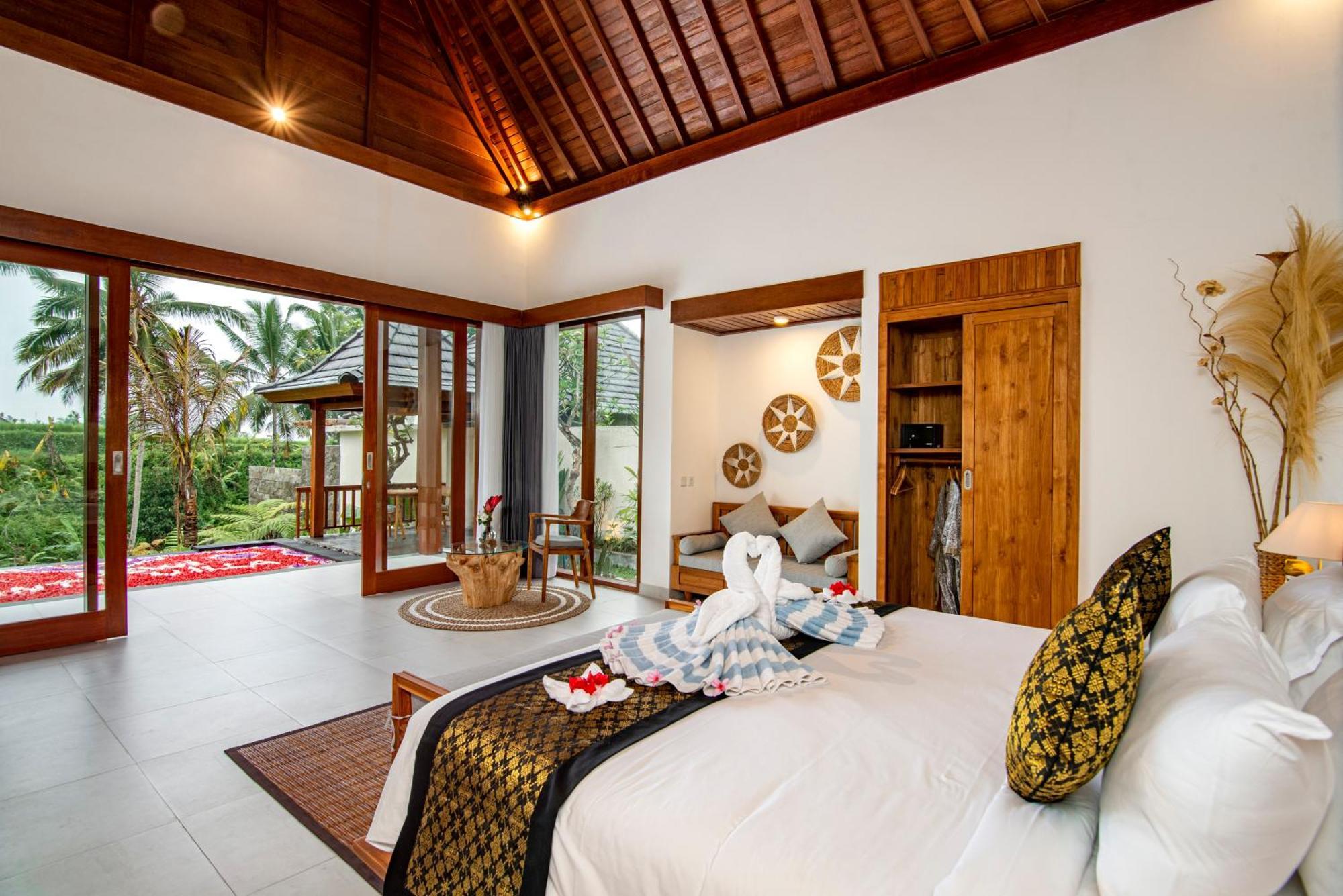 Dewi Kunti Villa เตกากาลัง ภายนอก รูปภาพ