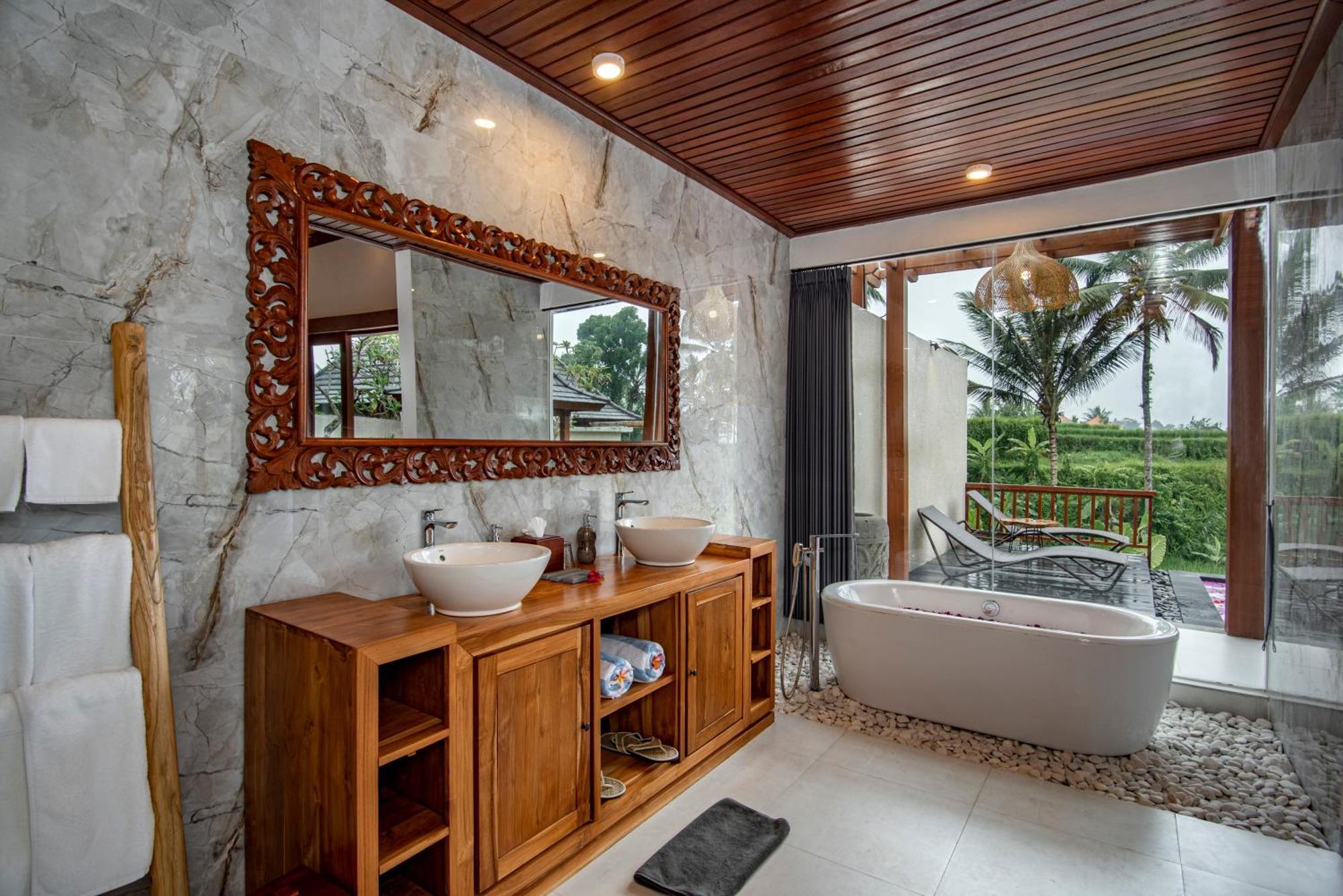 Dewi Kunti Villa เตกากาลัง ภายนอก รูปภาพ